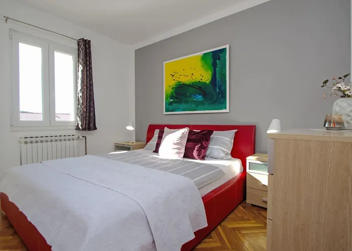 Aquanur-5 By Interhome Appartement