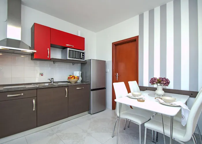 Aquanur-5 By Interhome Sovlje